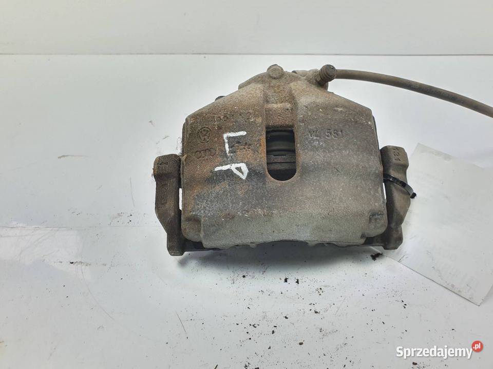 ZACISK HAMULCOWY PRZÓD LEWY VOLKSWAGEN PASSAT CC osobowe Lipno