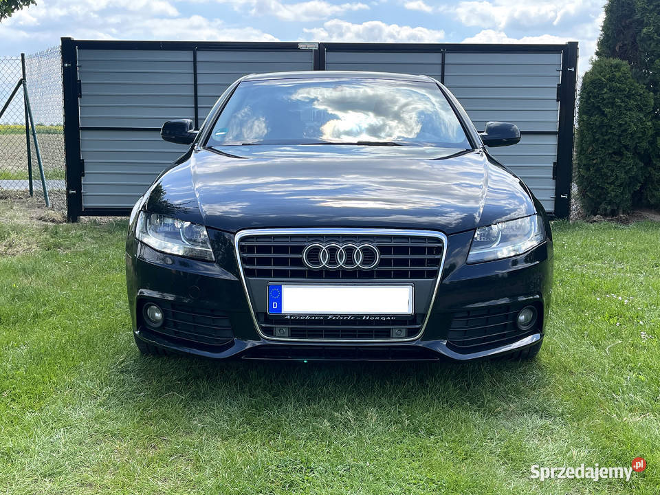 Audi A4 B8 Sedan 20 tdi 143 Navi Brzeg