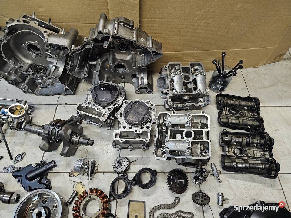 Suzuki DL 1000 V Strom silnik 2014r części kapa Pozostałe Jelenia Góra