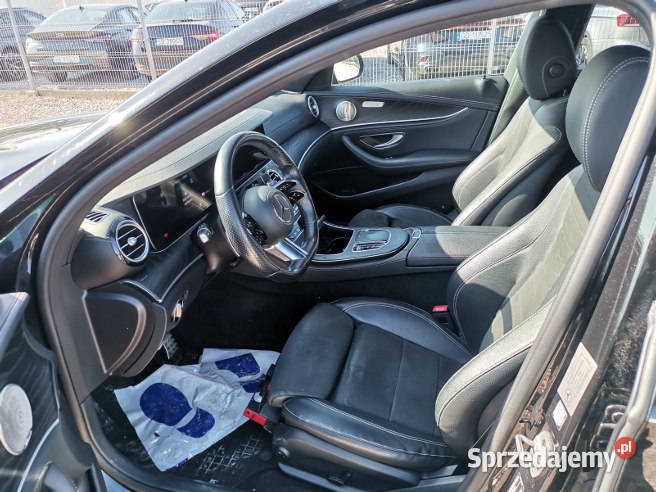 MERCEDESBENZ E 300 DE 2021 195000 ccm 195 158031km mazowieckie Warszawa sprzedam