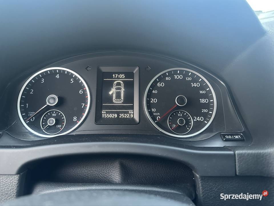 Tiguan uszkodzony bok komputer pokładowy