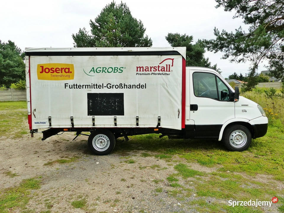 Iveco Daily 35S10PlandekaFiranaZadbany manualna Iveco Piła
