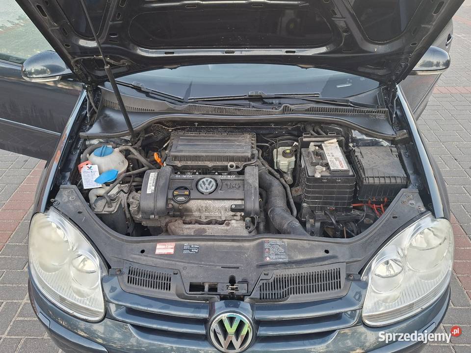 Sprzedam Volkswagen Golf 5 klimatyzacja