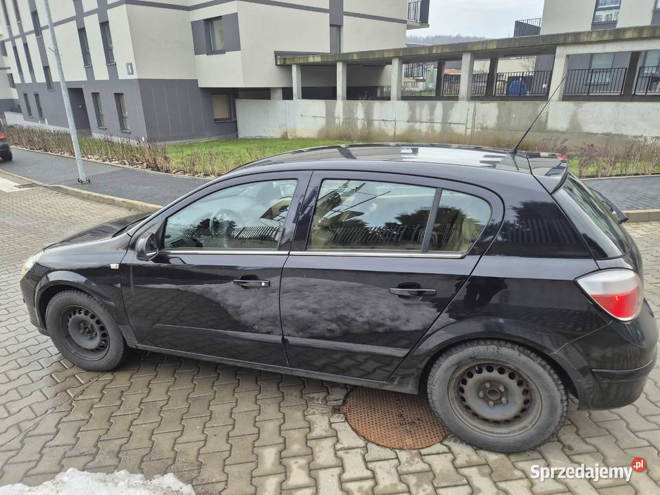 2004 Opel astra 3h benzynalpg radio