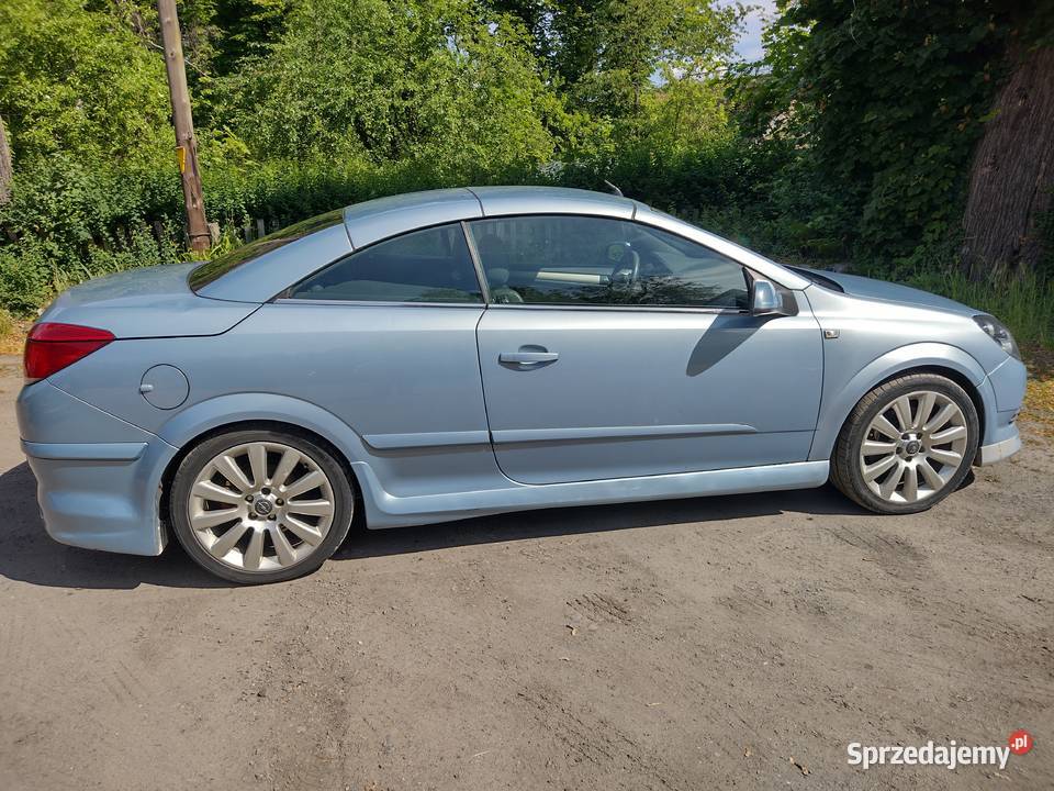 Opel Astra TWINTOP manualna Oleśnica