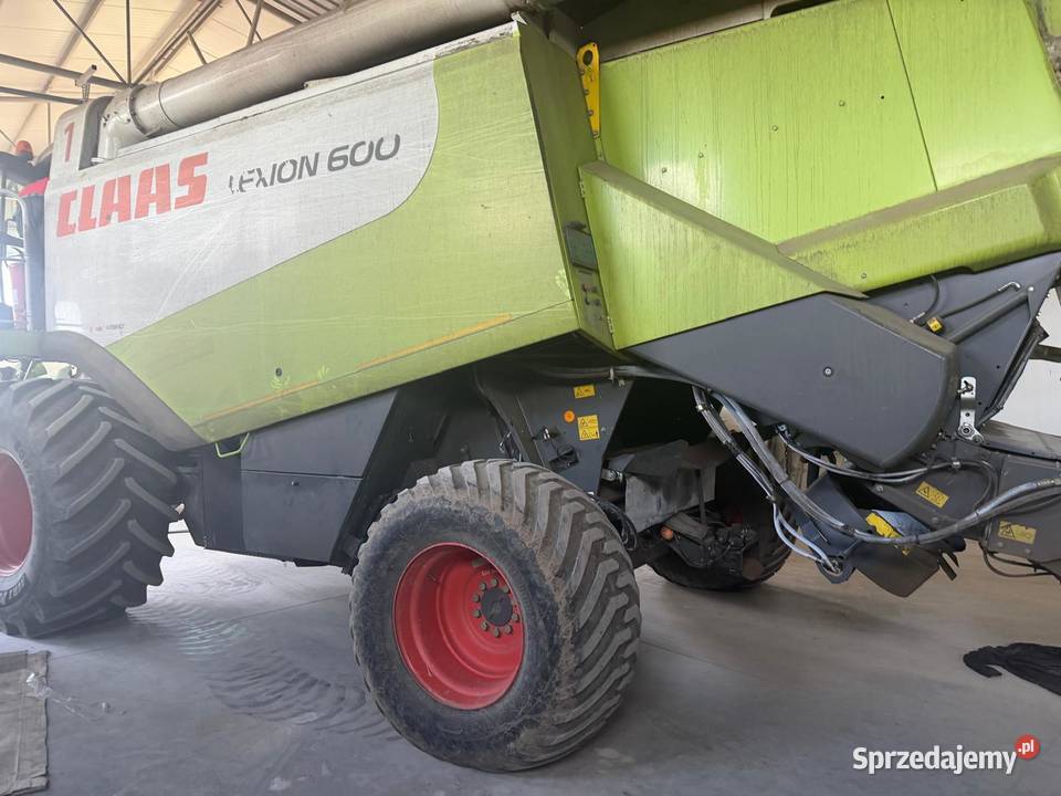 Kombajn zbożowy Claas Lexion 600 heder V900 Nowa Ruda