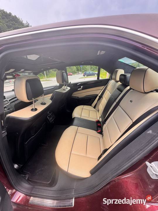 Piękny Mercedes wyjątkowy kolor reflektory ksenonowe Klasa E małopolskie Limanowa