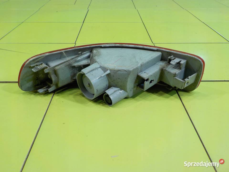 PEUGEOT 4007 22 HDI 11r 5D lampa lewa tyl w Lampy tylne sprzedam