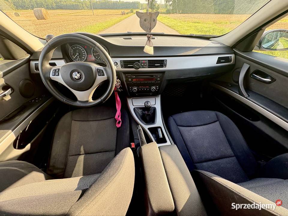 BMW E90 gniazdo AUX Seria 3 Borzechów