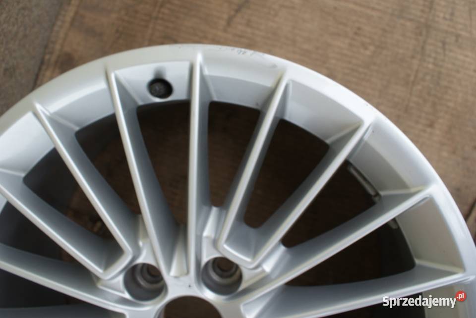 Felga alu pojednyncza 5x112 8Jx17 ET46 Audi A3 Nozdrzec sprzedam