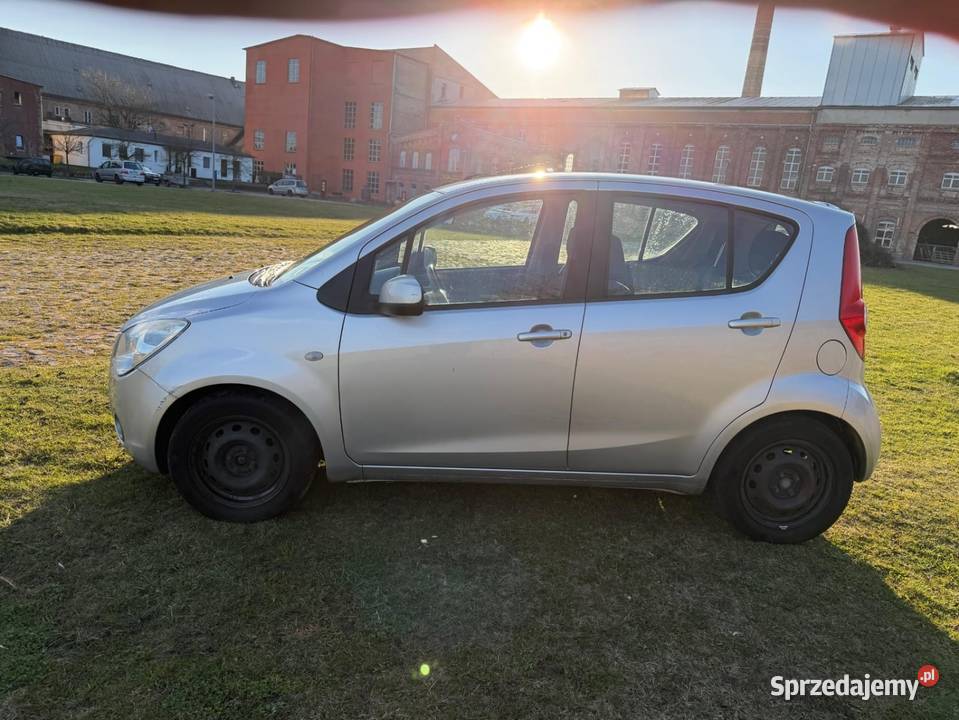 Sprzedam Opla Agile w automacie benzyna elektryczne lusterka Gniezno
