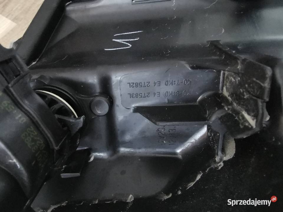 TOYOTA YARIS LAMPA PRZEDNIA E427583L Jelenia Góra