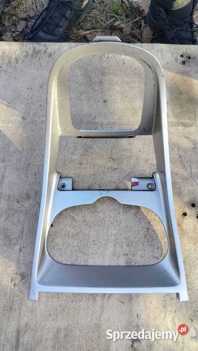 Ramka panel deski rozdzielczej peugeot 307 Rok produkcji 2004 Bydgoszcz