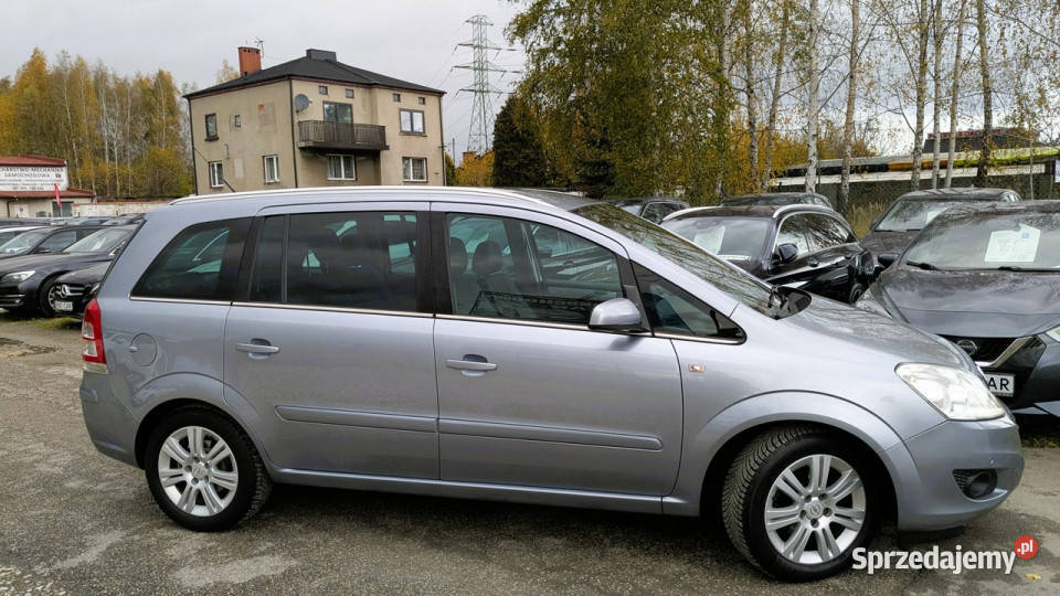 Opel Zafira 16i116OPŁACONYBezwypadkowy7Osób wielofunkcyjna kierownica Zafira sprzedam