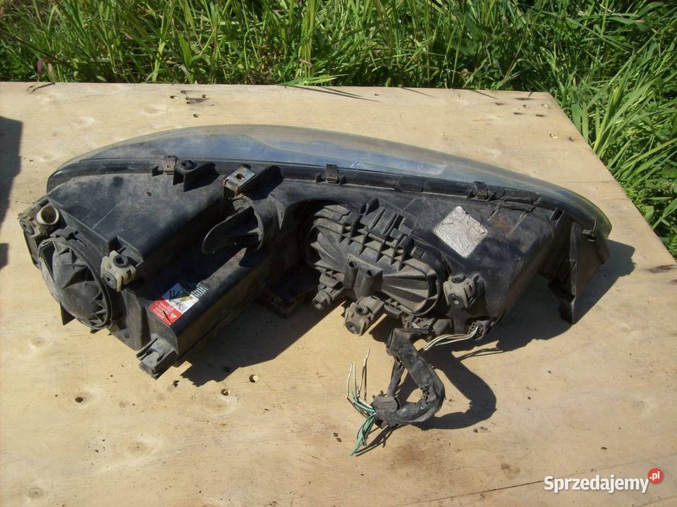 Mazda 6 Lampa przod przednia prawa lewa Xenon Mińsk Mazowiecki