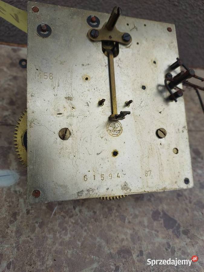 661 Mechanizm starego zegara ściennego Metron Tczew