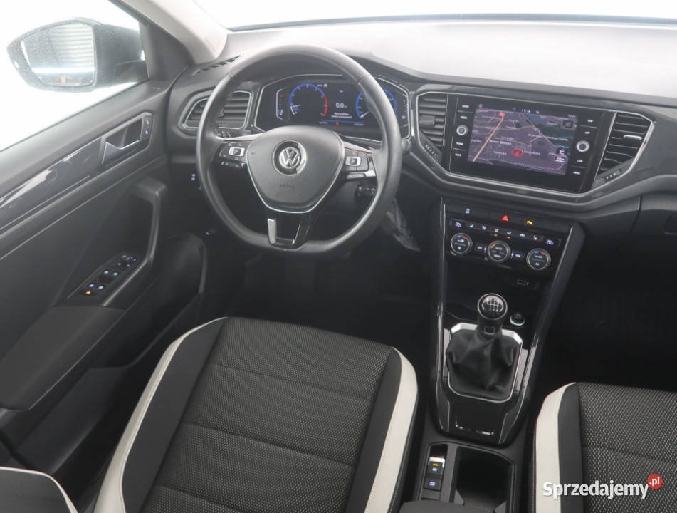 VW TRoc 15 TSI nieuszkodzony sprzedam