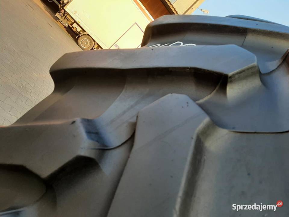 Opona używana rolnicza 71070R38 TRELLEBORG TM800 Opony rolnicze Zaścianki