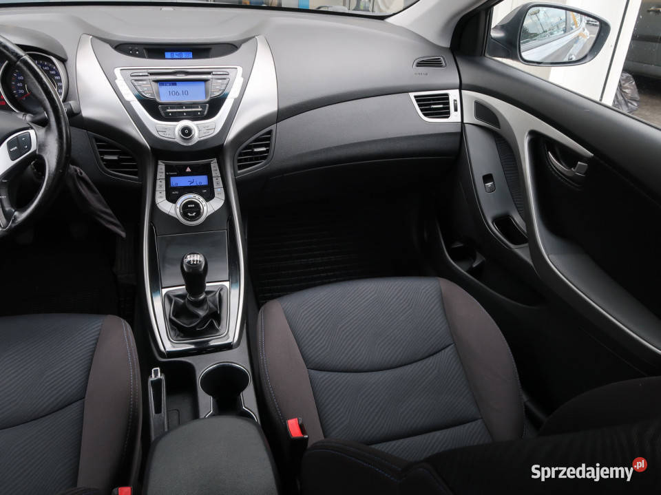 Hyundai Elantra 16 ESP Elantra