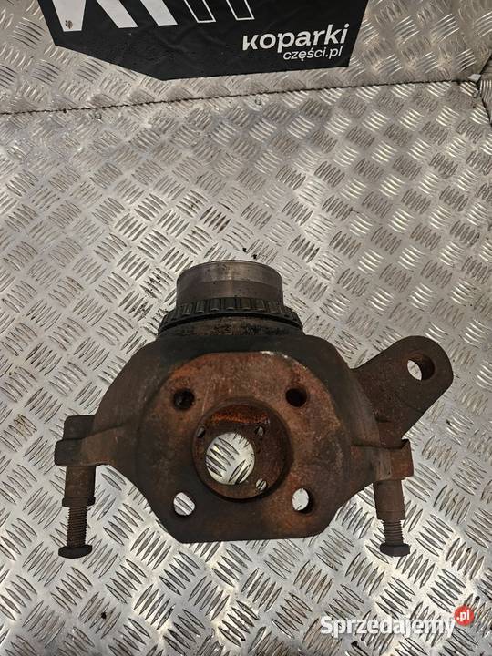 Prawa zwrotnica przednia Case 695 Komatsu WB97S5 Gdynia