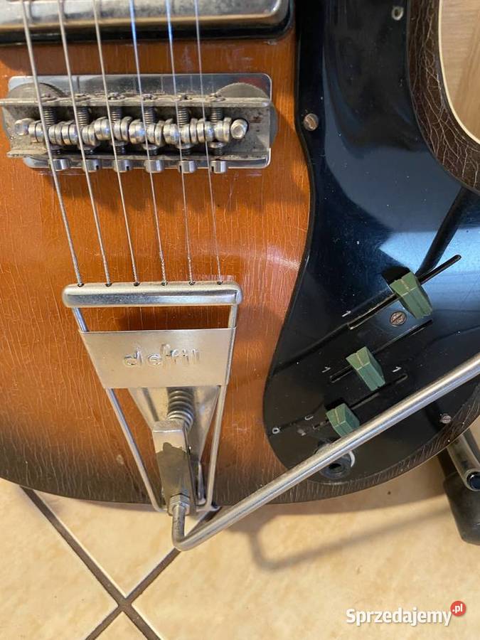 Gitara Defil Julia 2 lata 70 ładna sprawna praworęczna zachodniopomorskie Niechorze