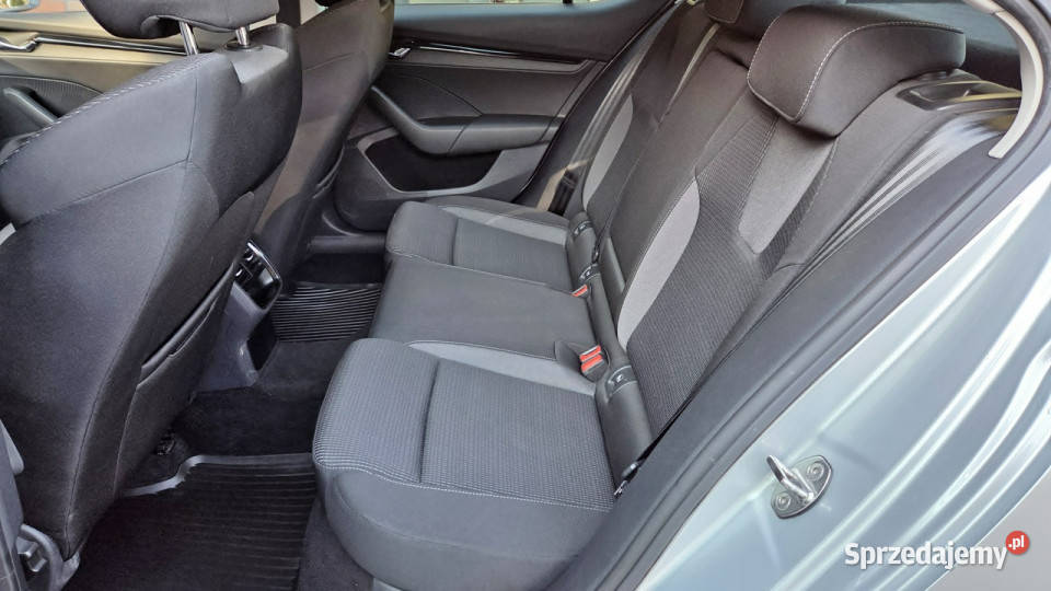 koda Octavia 15 TSI 150 Ambition Salon serwis centralny zamek Octavia łódzkie Aleksandrów Łódzki