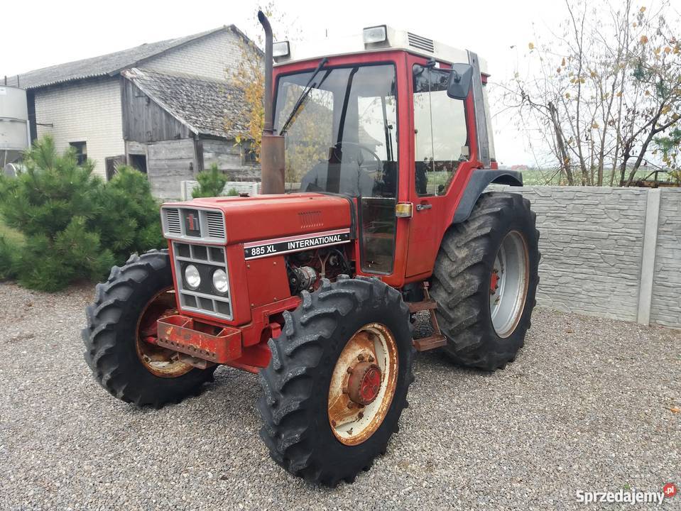 International 885 XL 4x4 80
