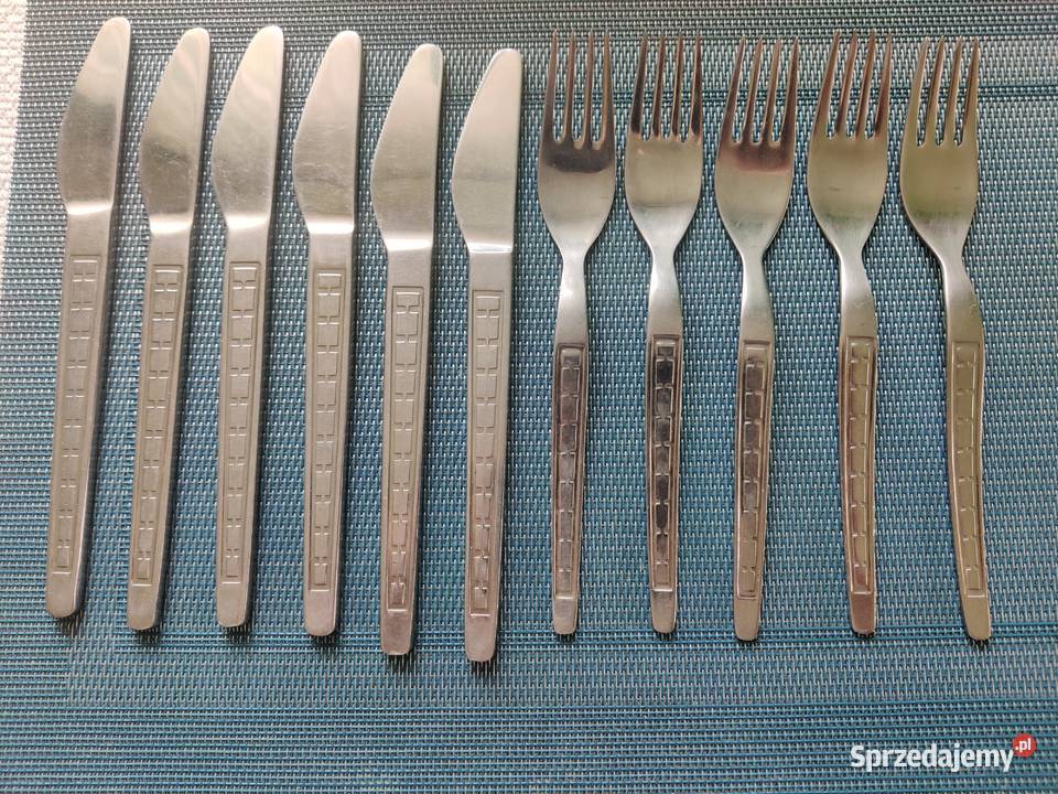 Sztućce noże i widelce kwadraty z PRLu