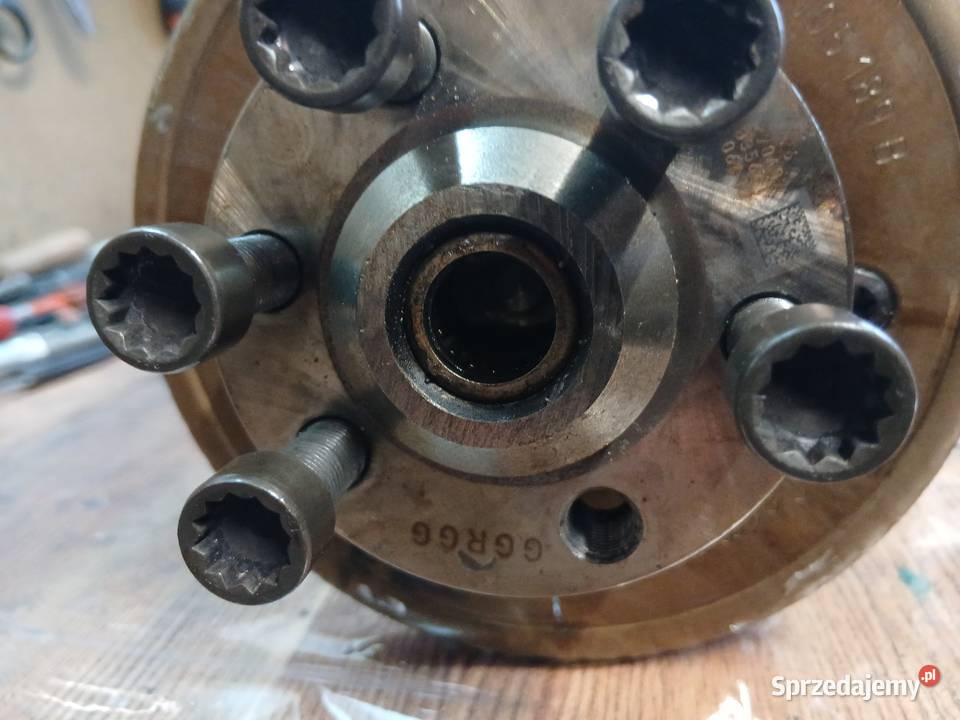 Wal korbiwy z korbowodami do 16 ALZ Audi a4b7 Iłża