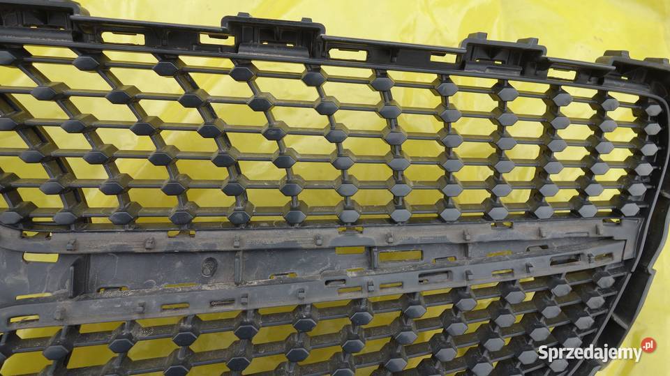 ATRAPA GRILL MERCEDES W176 LIFT AMG A1768881760 osobowe Karoseria Ruda Śląska