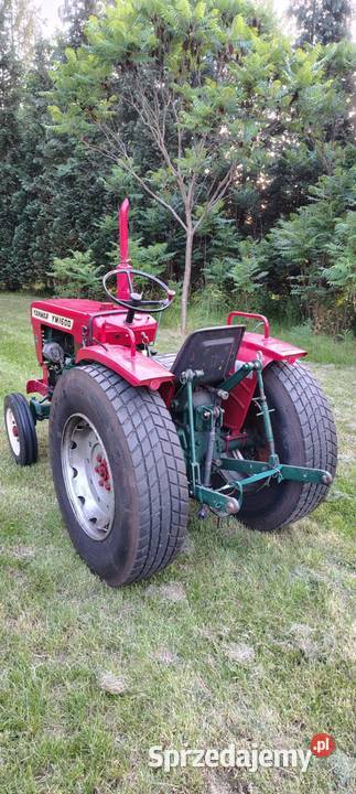 Traktor ciagnik yanmar silnik sadowniczy Zaczep dolny