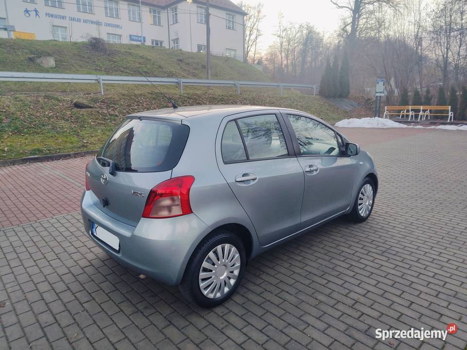 Sprzedam Toyota Yaris II 13 VVTi benzyna 5 drzwi benzyna Toyota małopolskie Brzesko