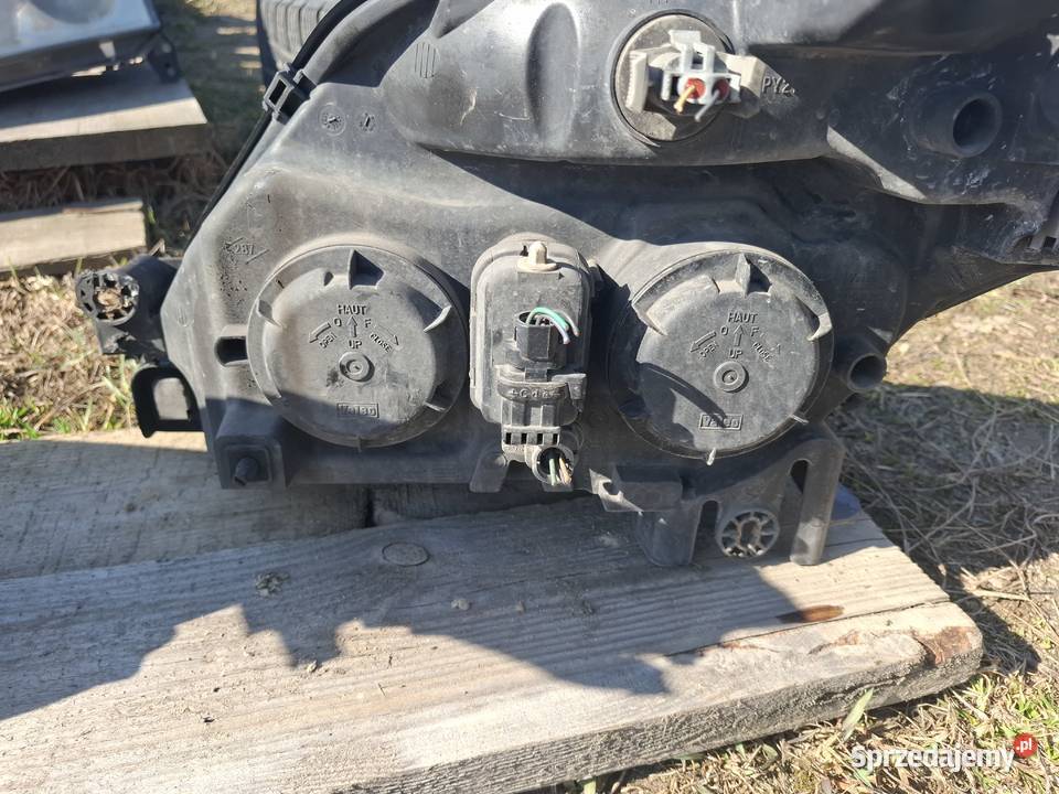 Lampa Prawa Tył Renault Scenic 1 osobowe Wisznice