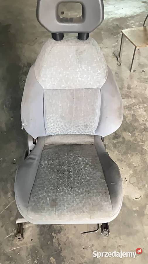 fotel siedzenie Suzuki Vitara I 8999 3D Rakoniewice