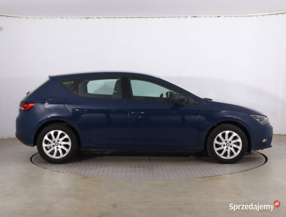 Seat Leon 12 TSI komputer pokładowy