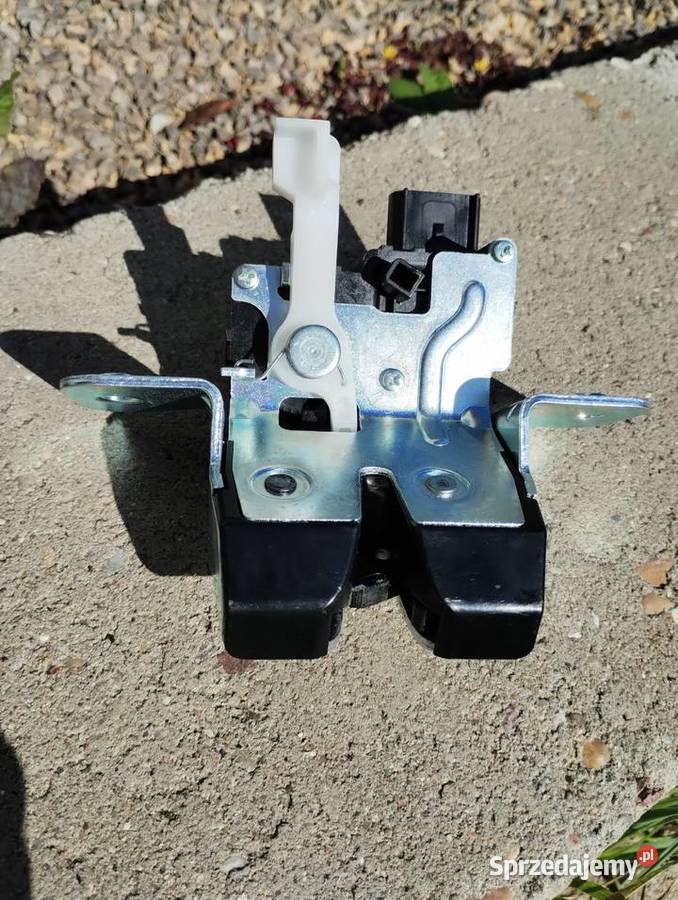 Silowniki klapy bagaznika Hyundai Tucson Starcza sprzedam