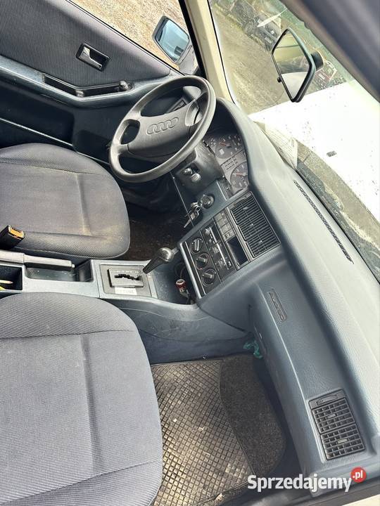 Dawca części AUDI B3 80 SEDAN 1990 R 18 75 Załęże sprzedam
