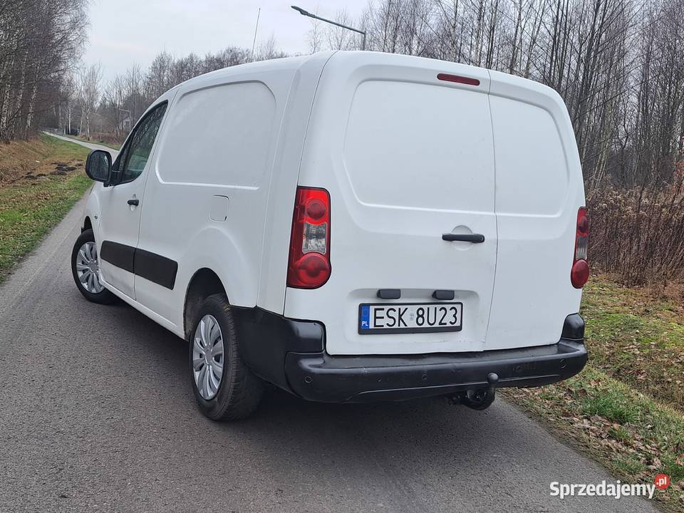 Sprzedam ładnego Peugeot Partner long 16 HDI nieuszkodzony sprzedam