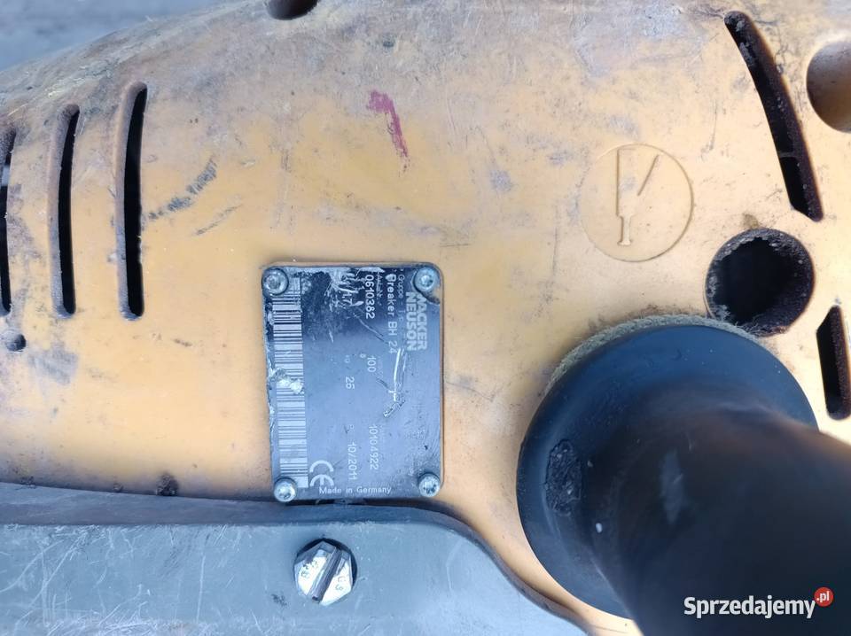 Młot wyburzeniowy spalinowy Wacker Neuson BH 24 nie Poznań