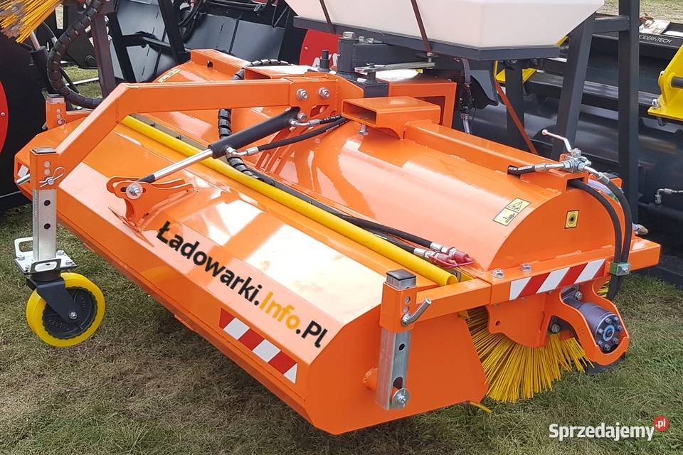 Hydrauliczna zamiatarka ZML120 z koszem i Wrocław