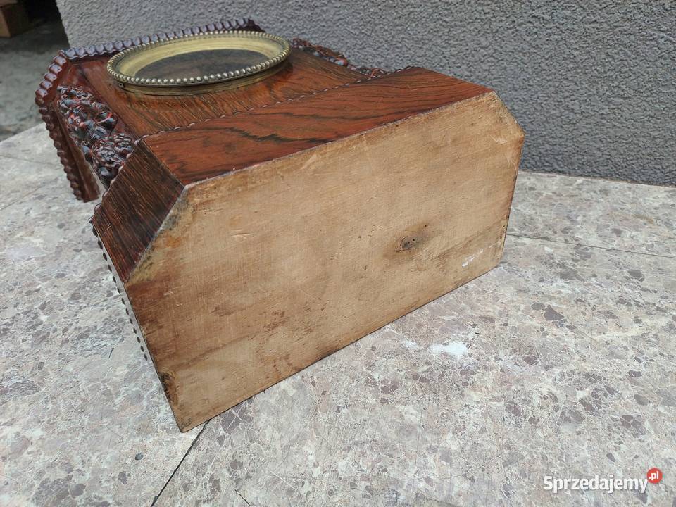 S111 Obudowa starego małego zegara stołowego Tczew sprzedam