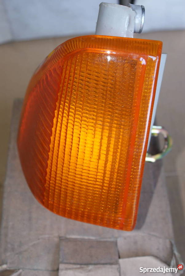 MIGACZ KIERUNEK POMARAŃCZOWY PRAWY PRZÓD FORD Białobrzegi