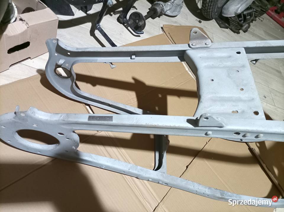 Rama bmw r 35 Nowogród Bobrzański sprzedam