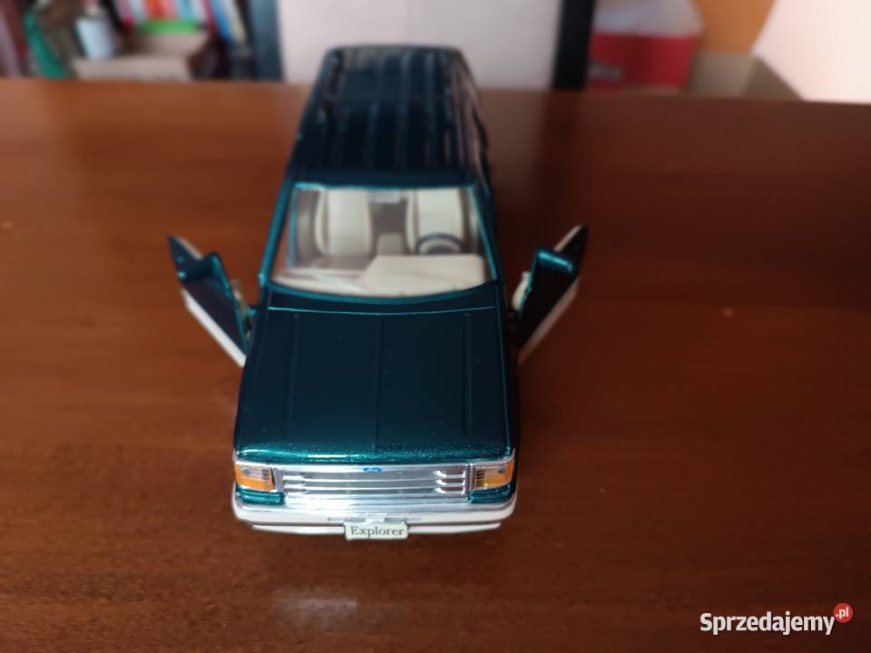 Model samochodu FORD Explorer Scala 124 sprzedam