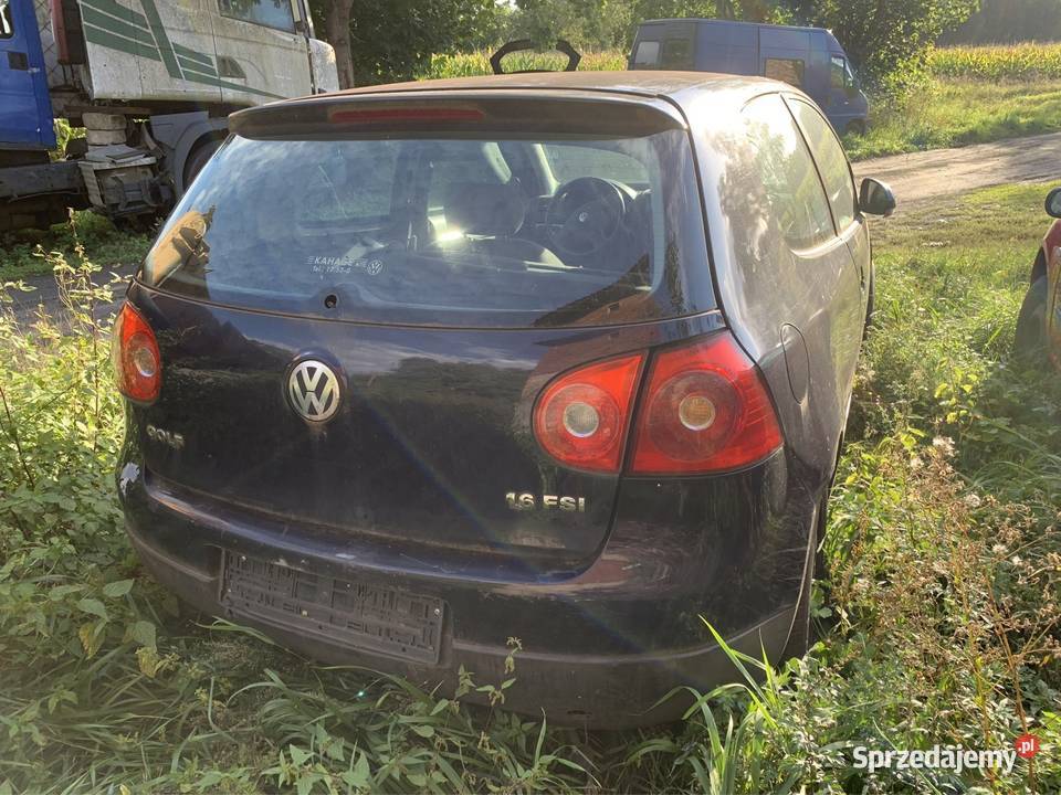 Golf 5 16 na czesci sprzedam