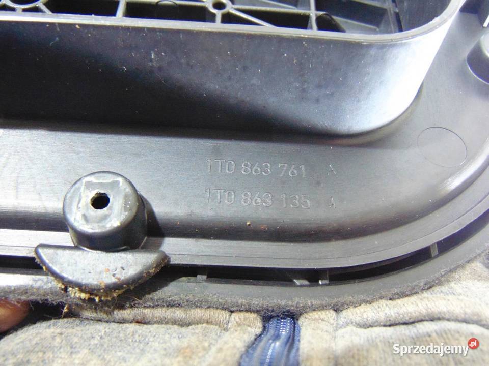 KLAPKA SCHOWKA PODŁOGI VW TOURAN I 1T0863761