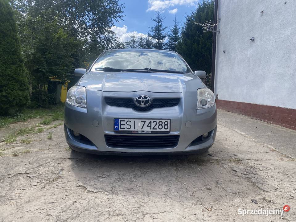Toyota Auris 2008 R 16 benzyna możliwa zamiana Auris Rossoszyca sprzedam