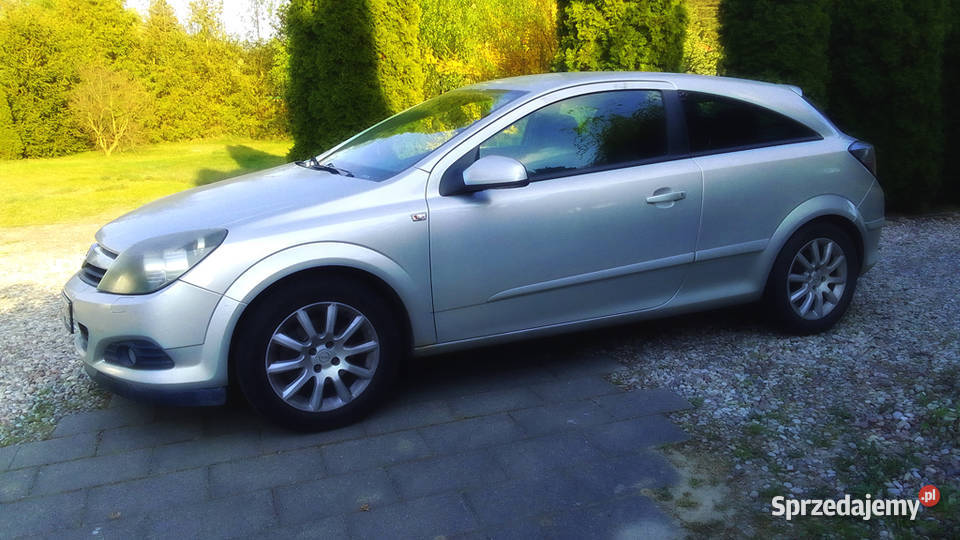 Opel Astra H GTC 16 Kadzidło