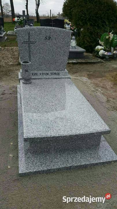 Nagrobek strzegomski 743 Świdnica