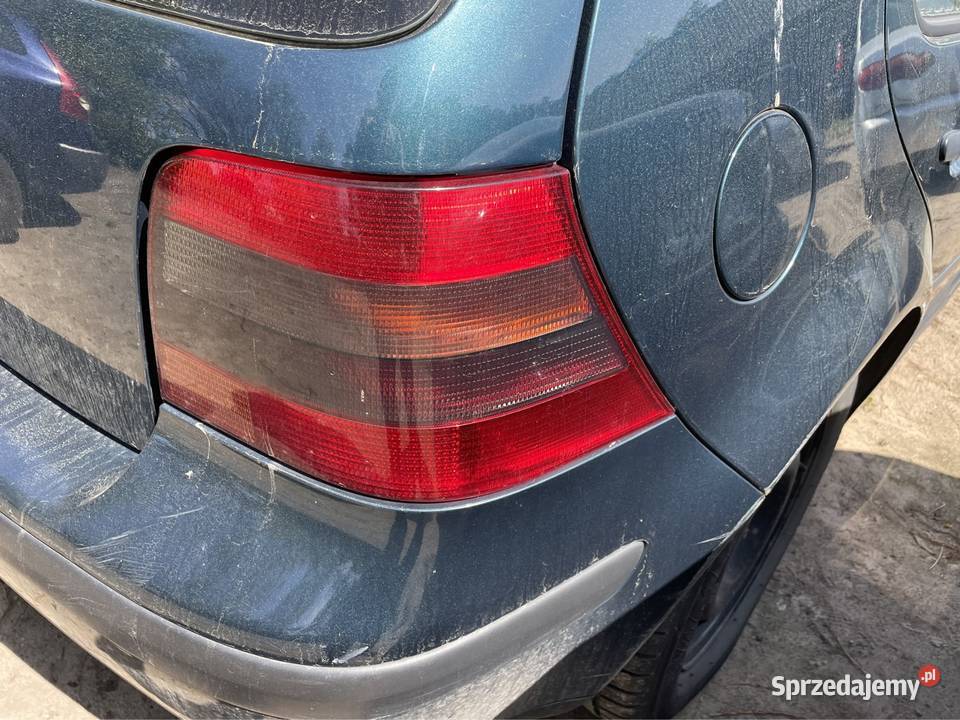 VOLKSWAGEN GOLF IV 4 HB LAMPA TYŁ TYLNIA PRAWA Zambrów